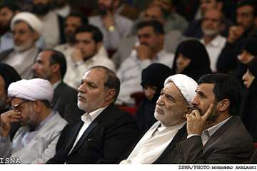 حضور رئیس جمهور در دانشگاه قم