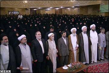 حضور رئیس جمهور در دانشگاه قم